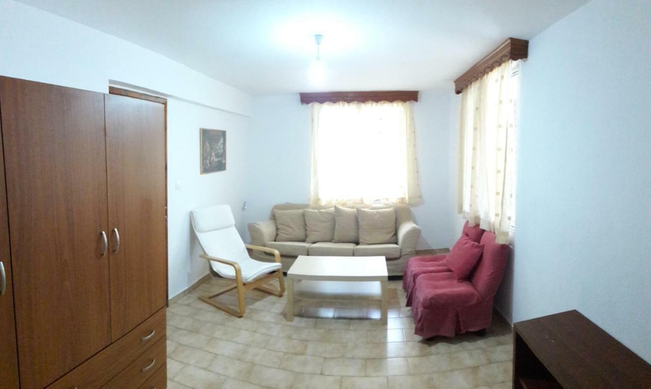 Anastasia' S Guest House Neos Marmaras Exterior photo